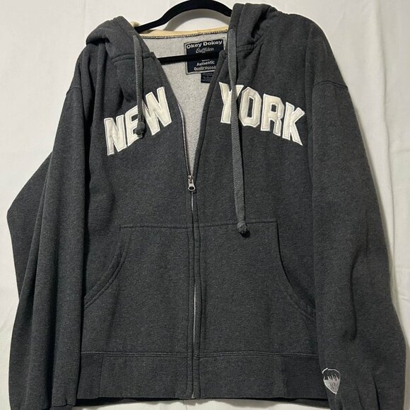 Okey Dokey Outfitters Charcoal Zip-Up Hoodie – "New York" Graphic - Picture 1 of 4